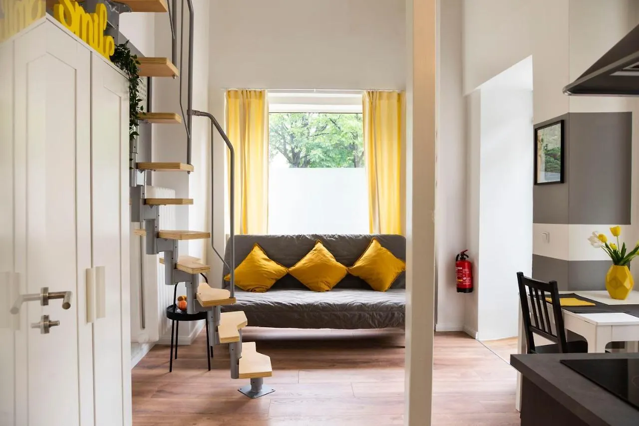 Homely Loft Style Apartment In Berlin Wilmersdorf Allemagne